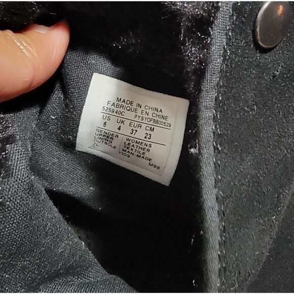 Converse Chunk Taylor Fur Winter Boots 6 - Picture 9 of 9